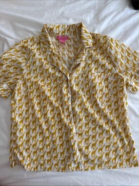 Isaac Mizrahi Cream Button-Down pajama Shirt with Mustard Giraffe Print